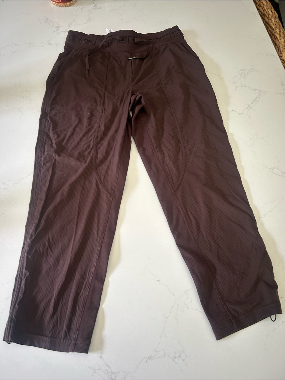 lululemon Dance Studio Women's Cropped Active Pants — Dark Brown